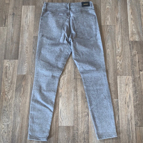 Express 10R Womens Snakeprint Grey Skinny High Rise  Stretch Button Jeans NWT - Picture 2 of 11
